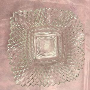 VINTAGE CLEAR INDIANA GLASS DIAMOND POINT RUFFLE EDGE CANDY DISH - SOME CHIPS
